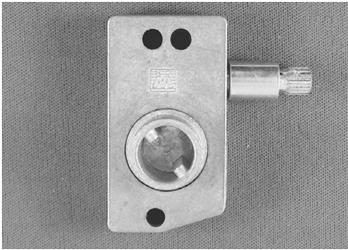 Strybuc , Window Operator Strybuc 1716C Right Hand Window Type, Side Mount, 1/2" Inside Diameter Hole With 1/2" Hub Projection, Carded